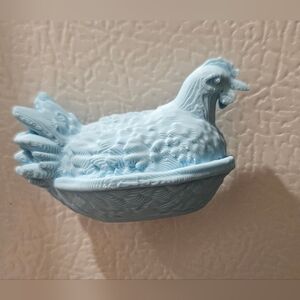 3 D Printed Hen On Nest Magnet
